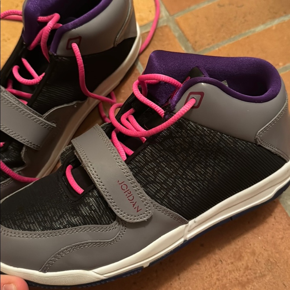Jordan Girls Sneakers
